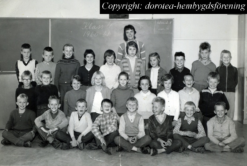 0006-klass.4.1960-61.jpg